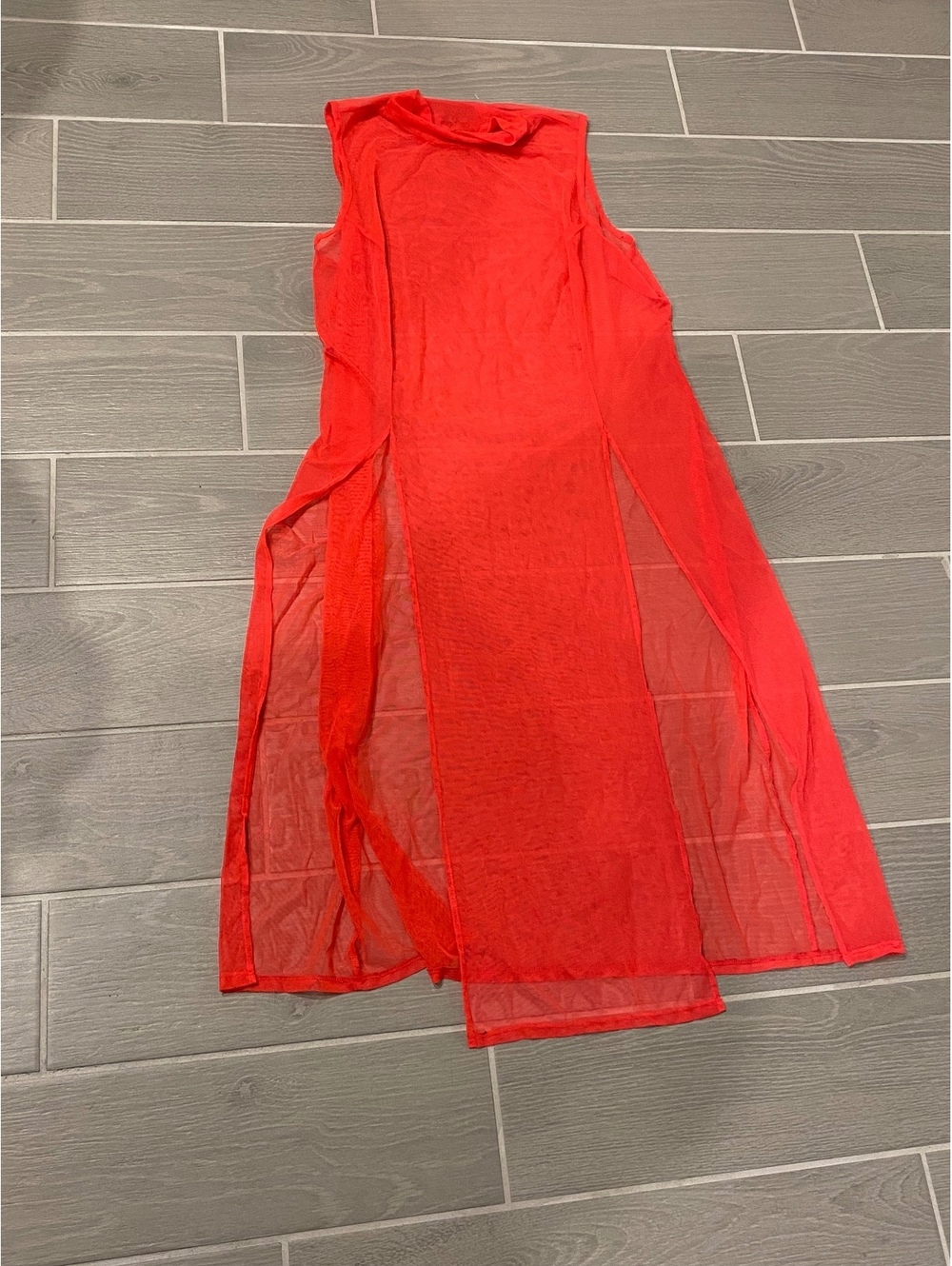Fashion To Figure Red Sheer Mesh Sleeveless Top Size 2